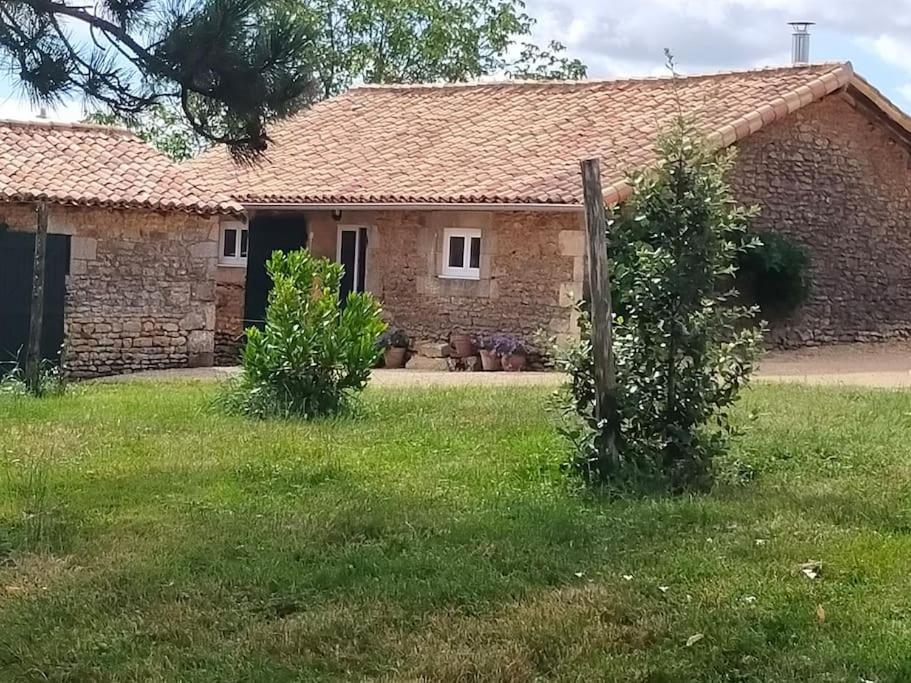 Villa La Bergerie De Genouse Marnay  Exterior foto